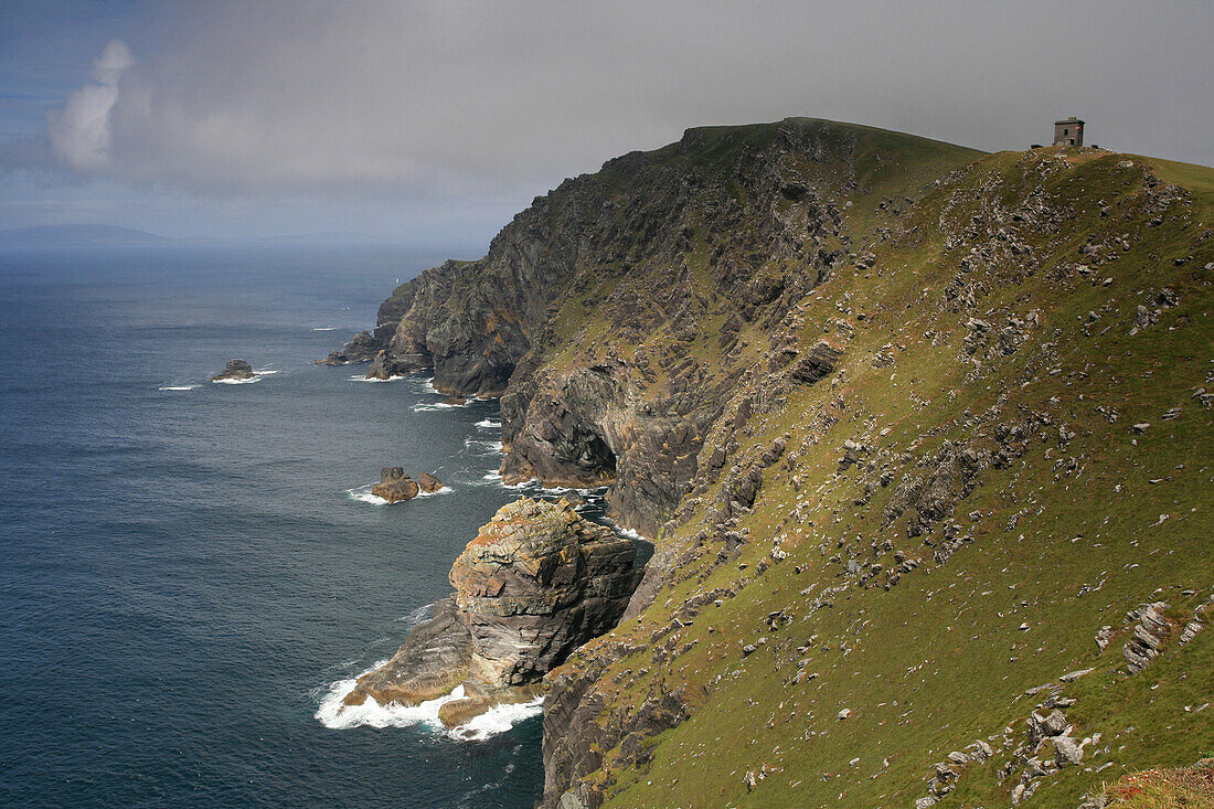 Coast near Portmagee, Ring of Kerry, Irland, Europa