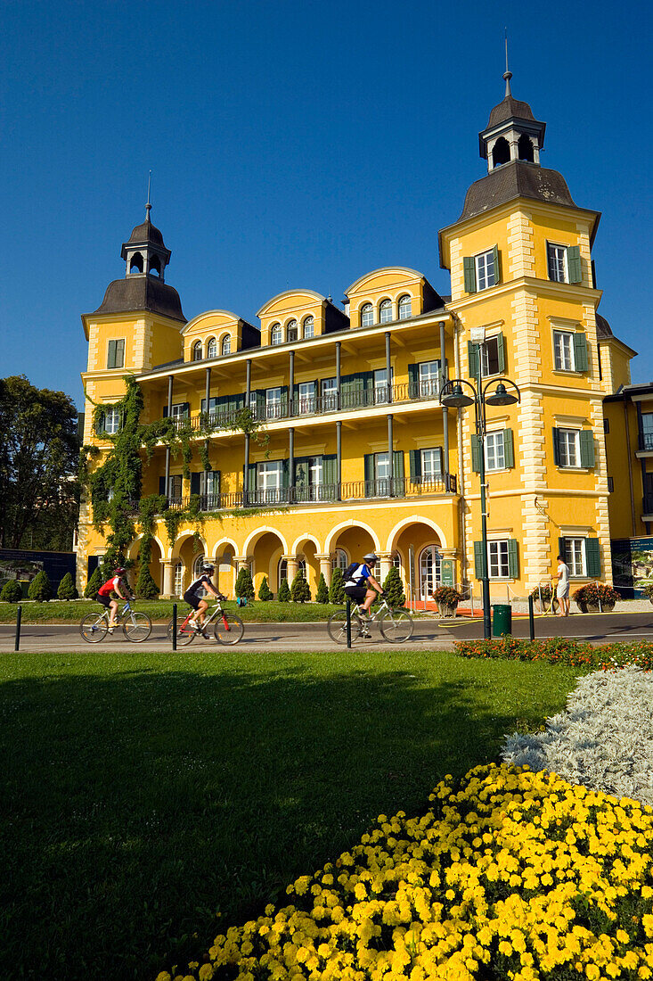 Hotel Schloss Velden, (served as the location for the TV series Ein Schloss am Wörthersee), Velden, Wörthersee (biggest lake of Carinthia), Carinthia, Austria