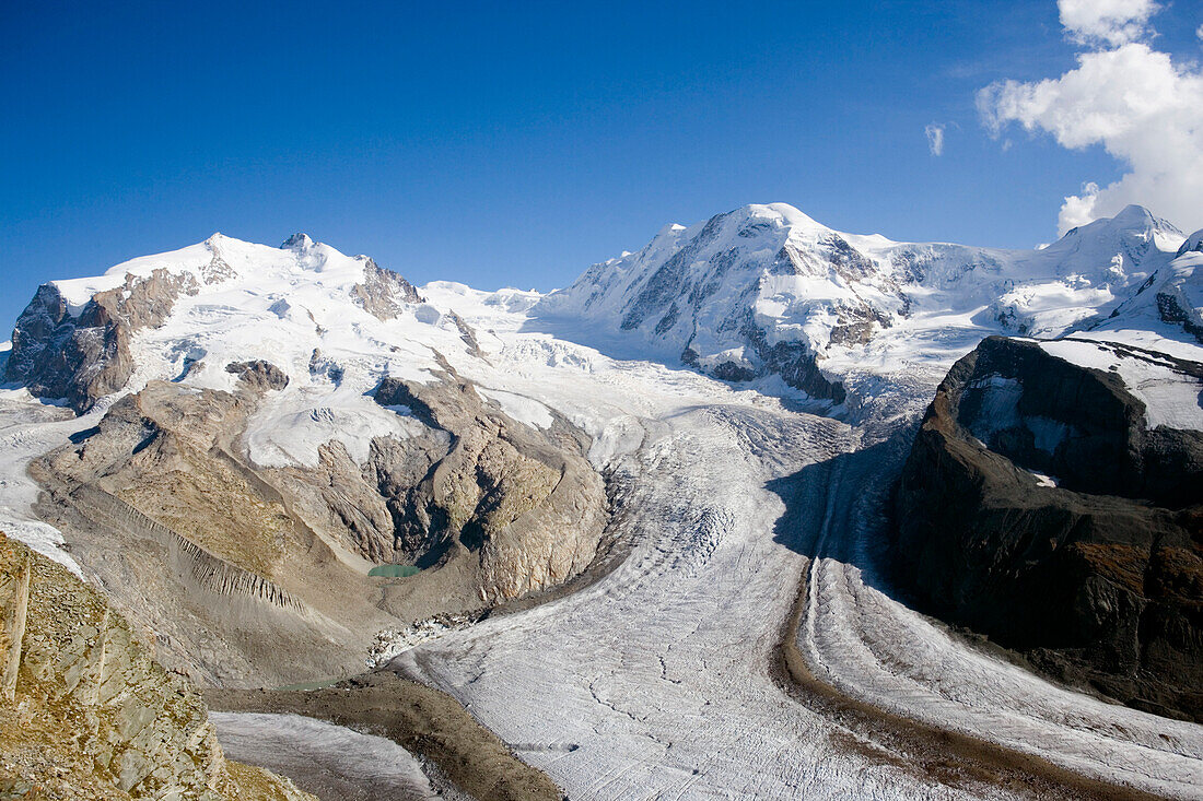 Dufourspitze 4634 m, der höchste Gipfel der Schweiz, Monte Rosa massif, Gornergletscher und Grenzgletscher, Zermatt, Valais, Switzerland