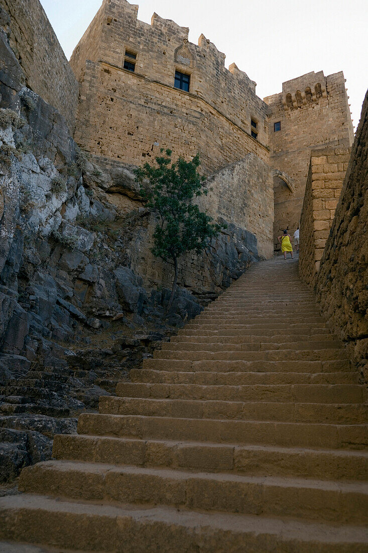 Hellenistische Treppe zur Akropolis, Lindos, Rhodos, Griechenland