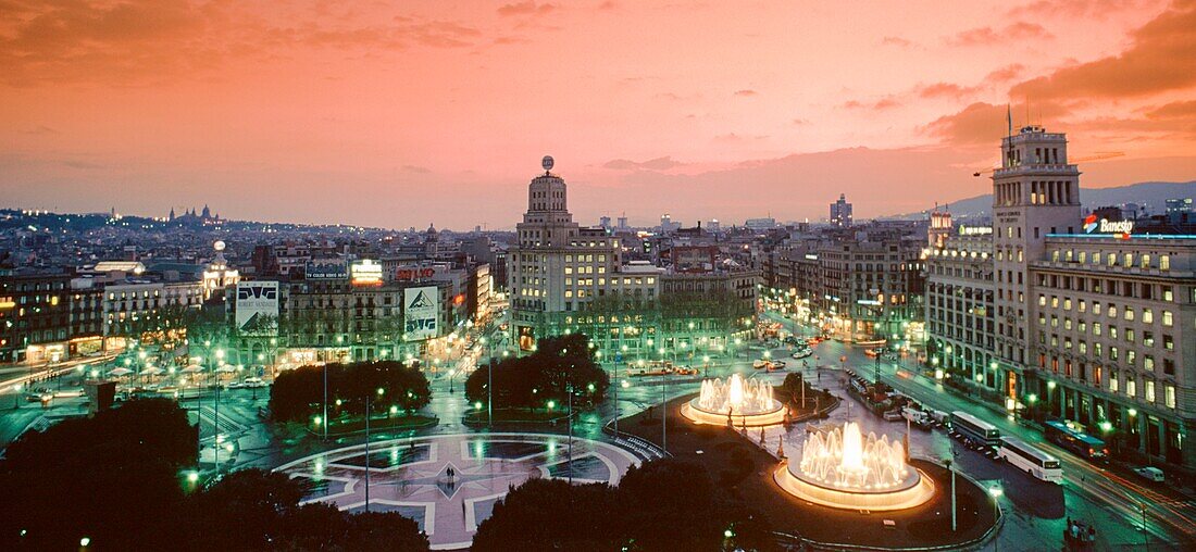 Barcelona,Placa Catalunya,Sonnenuntergang
