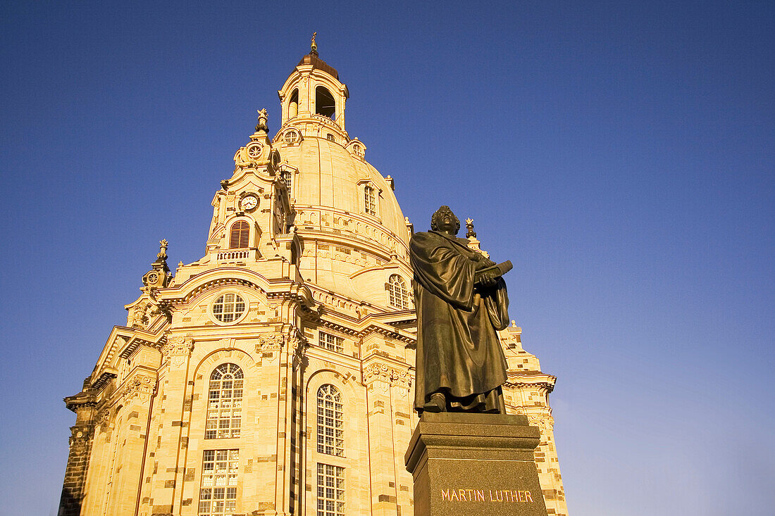 Deutschland, Dresden, Frauenkirche after reconstruction Oktober 2005