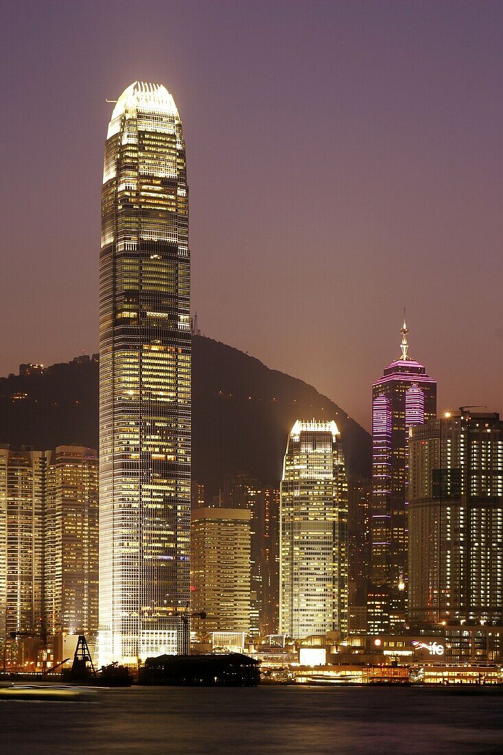Internationales Finanzzentrum II, Türme, Central Hongkong, China