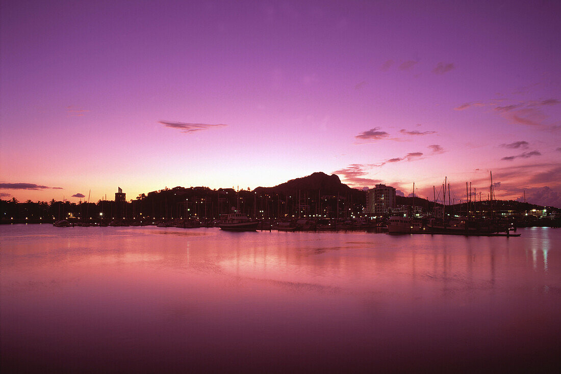 Sonnenuntergang, Townsville, Queensland, Australien