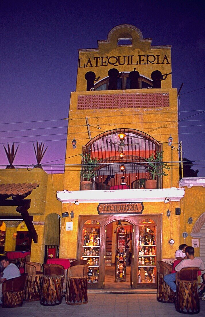 Mexiko, Yucatan, Playa del Carmen, Tequileria, Bar