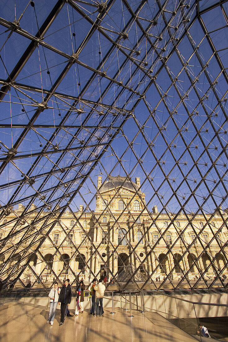 France, Paris,Louvre, glas pyrami by architect I,   Ming Pei