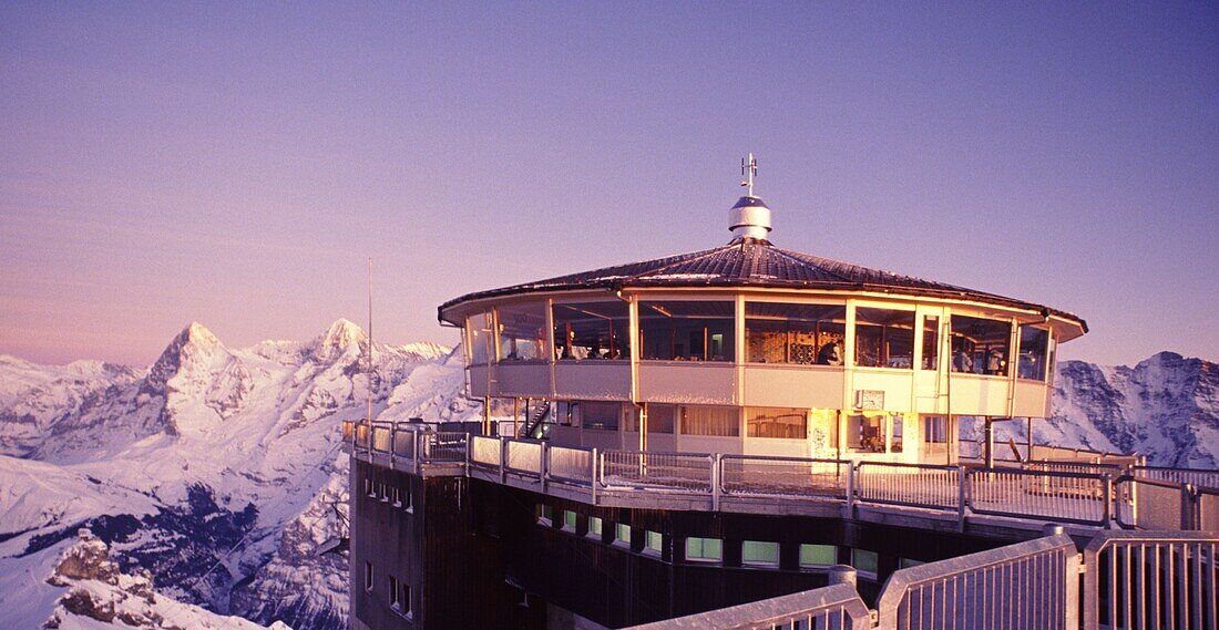 Schweiz, Berner Oberland, Schilthorn, Piz Gloria Drehrestaurant