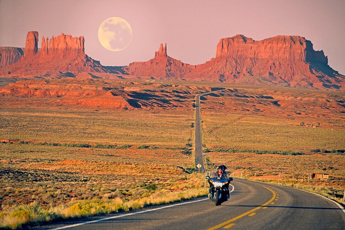 USA, Utah, Monument Valley, Biker, Fullmoon