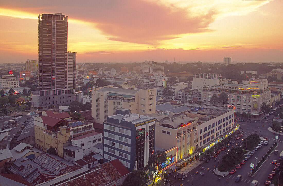 Vietnam, Ho Chi Minh City, Saigon, Skyline
