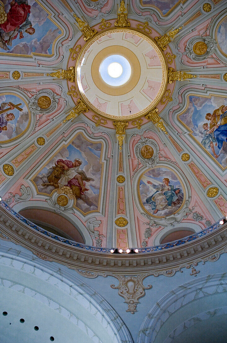 Cupola, church, Dresden, Saxony, Germany