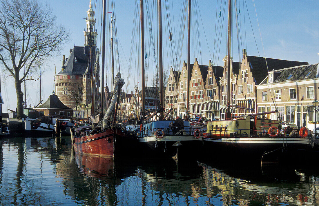 Hoorn, Hafen mit Hoofdtoren, Holland, Europa