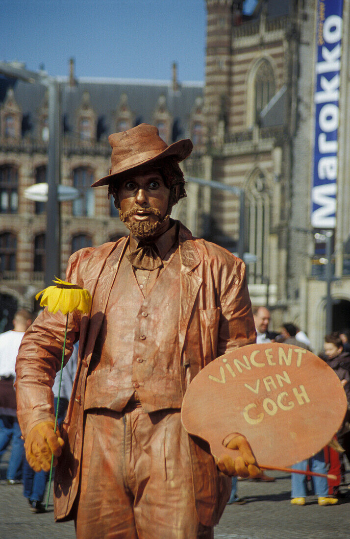 Street performer at the Dam square, Amsterdam, Netherlands, Europe