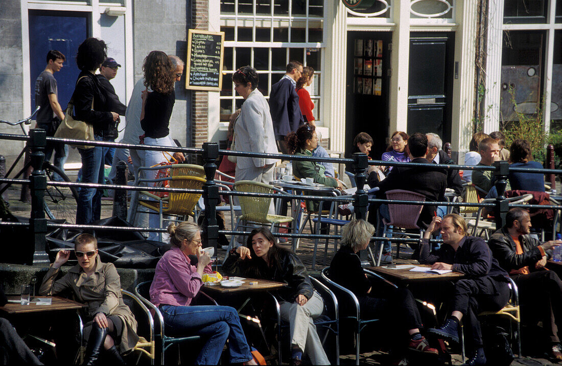 Streetcafe at Leliegracht, Amsterdam, Holland, Netherlands