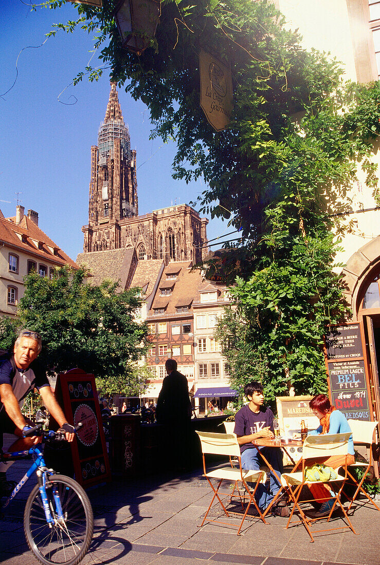 People at Place du Marché-aux-Cochons-de-Lait in front of cathedral, Strasbourg, Alsace, France, Europe