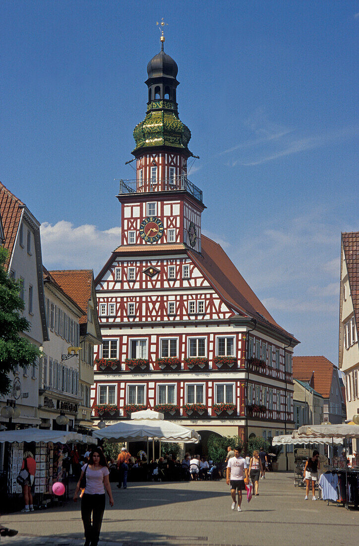 Rathaus im Sonnenlicht, Kirchheim unter Teck, Baden-Württemberg, Deutschland, Europa