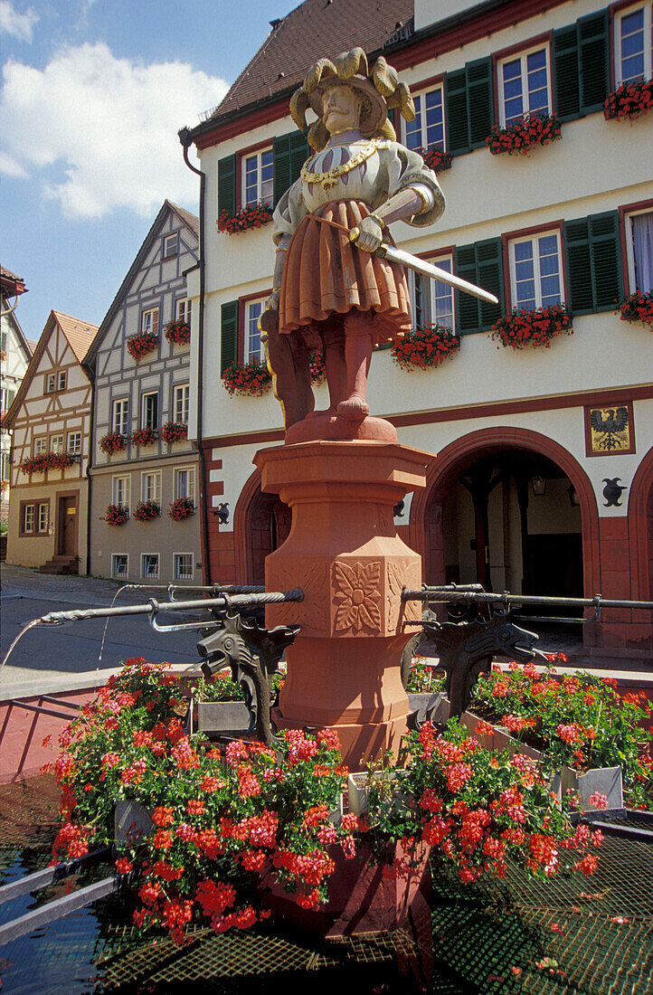 Weil der Stadt, Marktplatz, Brunnenfigur, Baden-Württemberg, Deutschland, Europe