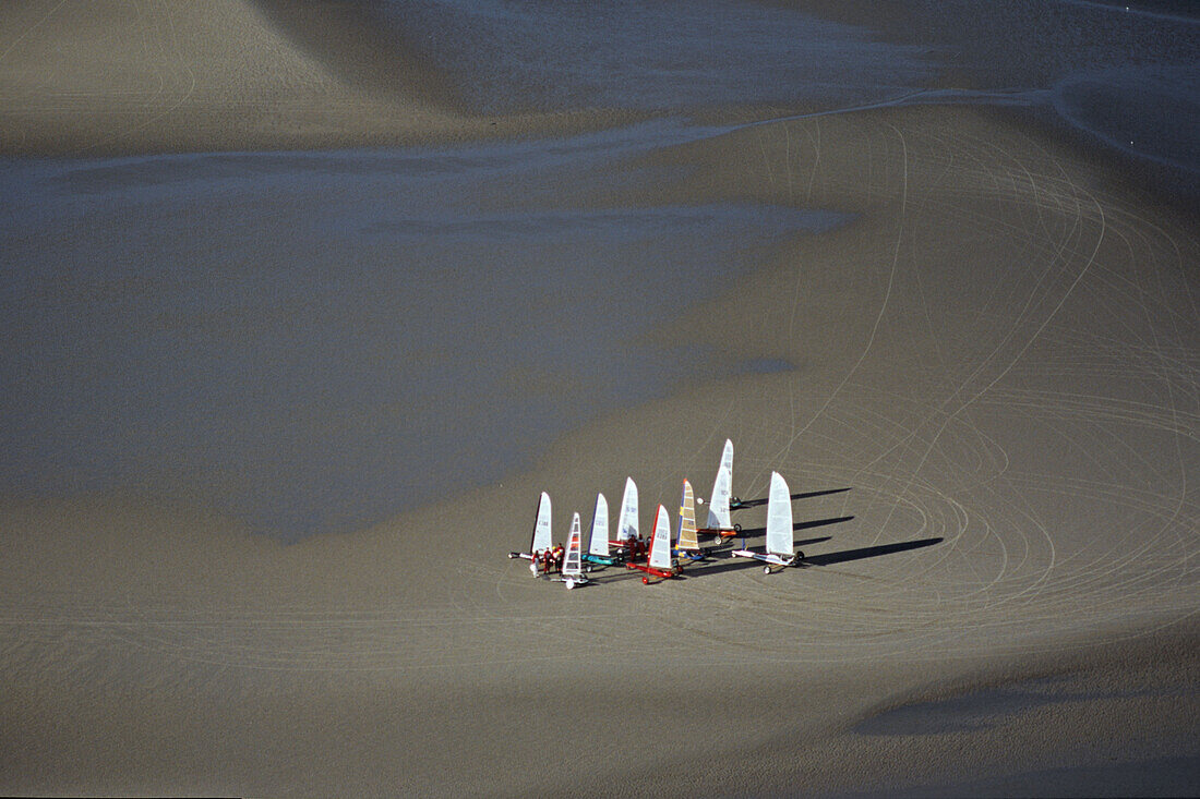 aerial photo of sand yachts, mudflat, sandflat, Wadden Sea, German Bight, North Sea, Schleswig Holstein, northern Germany