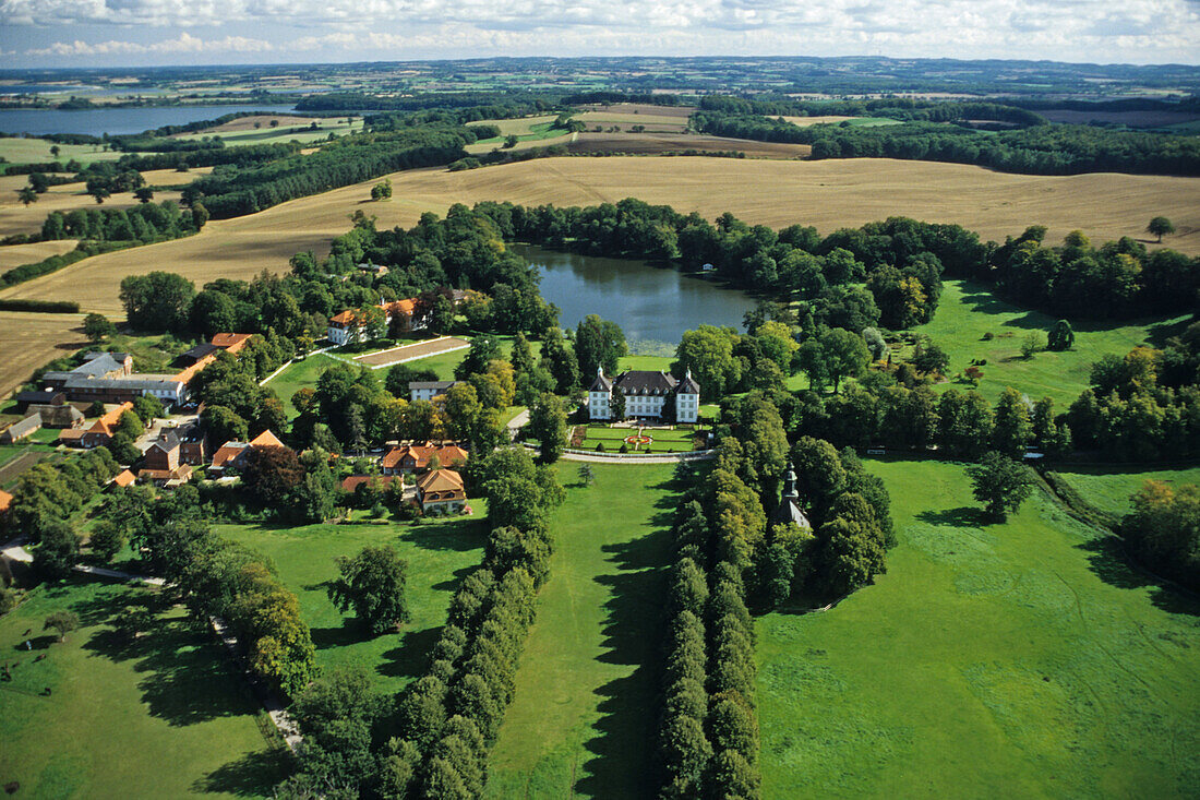 aerial photo, manor, stately home, Kiel Bay, agriculture, countryside, rural, field, Schleswig Holstein, northern Germany