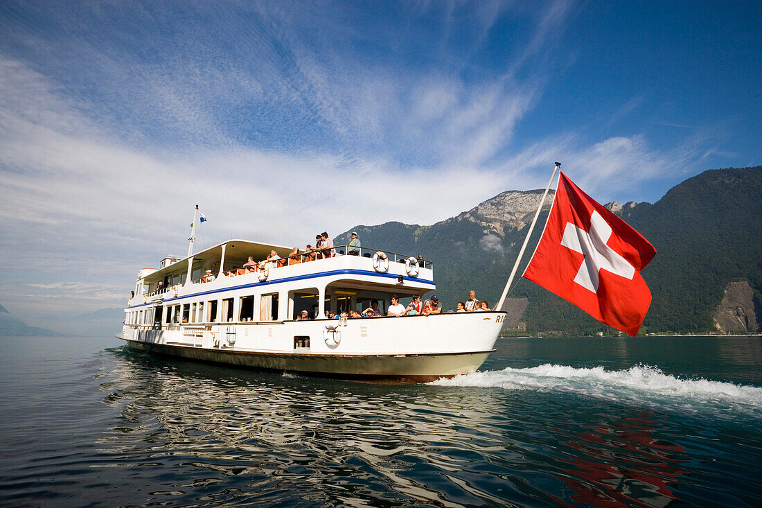 Ausflugsboot MS Rigi am Vierwaldstättersee, Schweiz