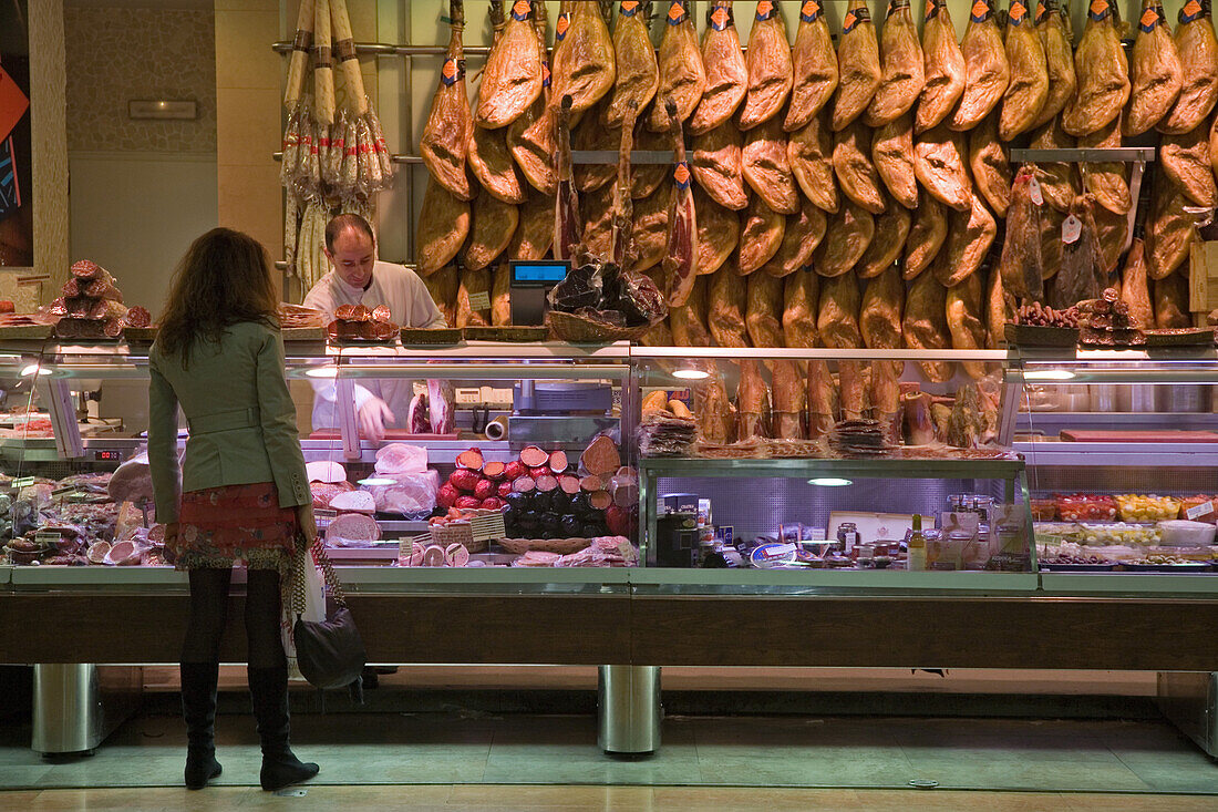 Schinken und Wurstwaren Markthalle, Valencia