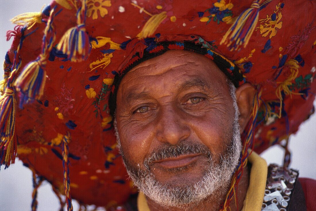 Local man selling water, Agadir, Marocco, Africa
