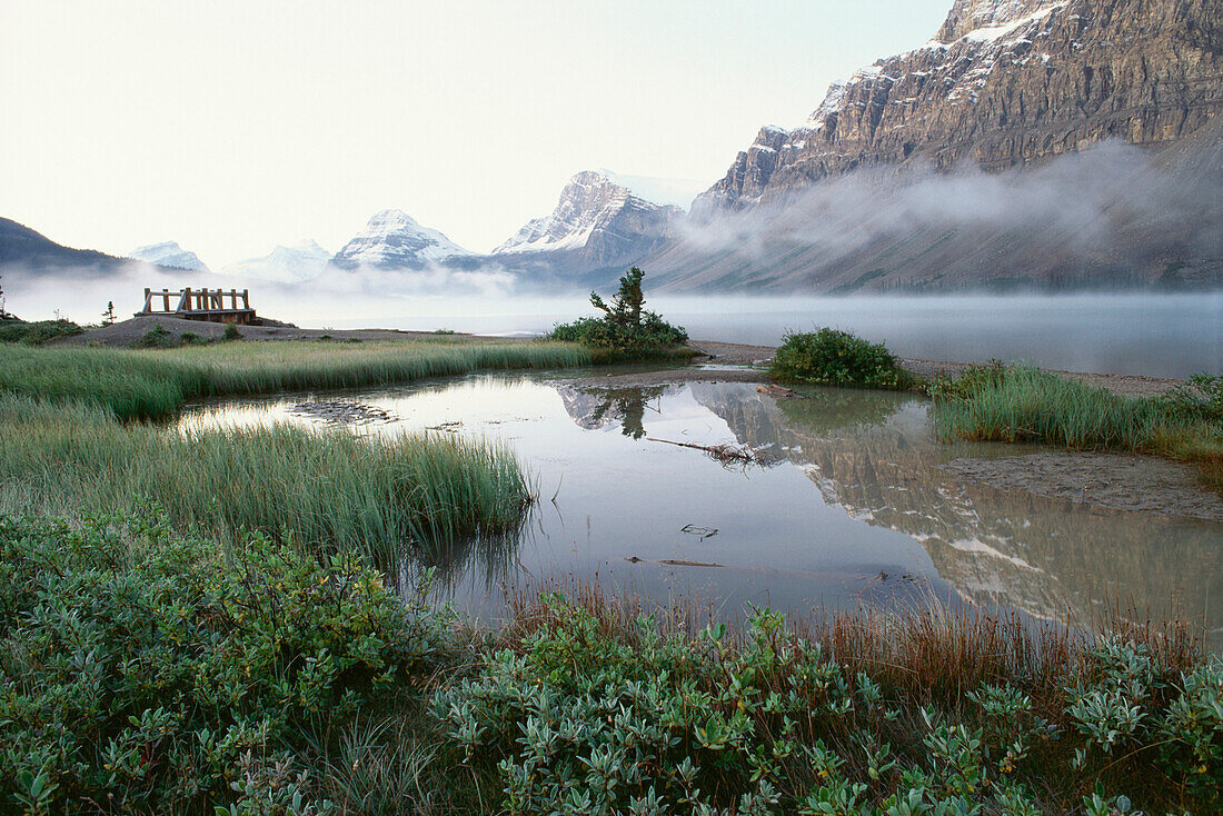 Bow Lake, Rocky Mountains, Alberta, Kanada