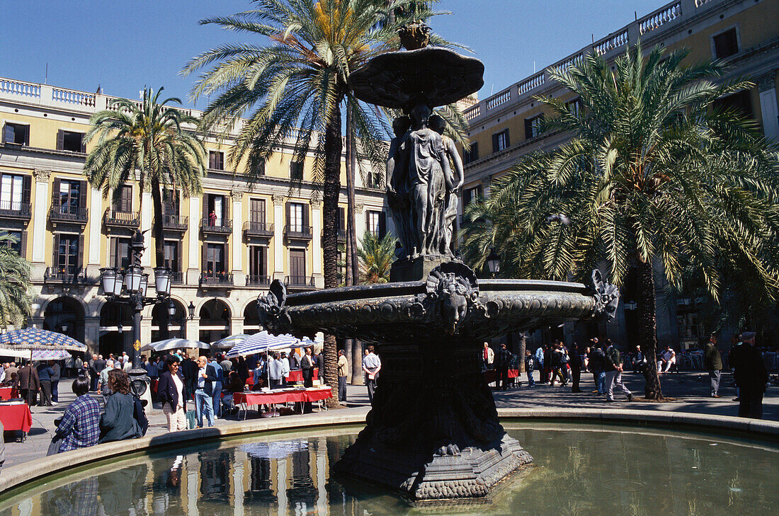 Fountain at Plaza Reial, Barcelona, Spain