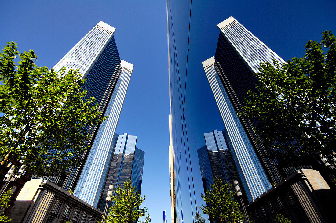 Reflection of high-rise buildings, Trianon and Deutsche Bank, Frankfurt am Main, Hesse, Germany