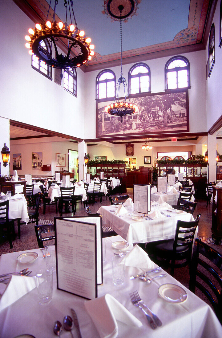 Restaurant Joe's Stone Crab, South Beach, Miami, Florida, USA