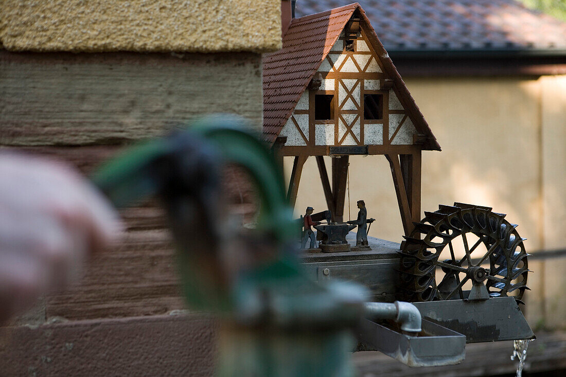 Miniatur Wassermühle, nahe Hammelburg, Rhön, Bayern, Deutschland, Europa