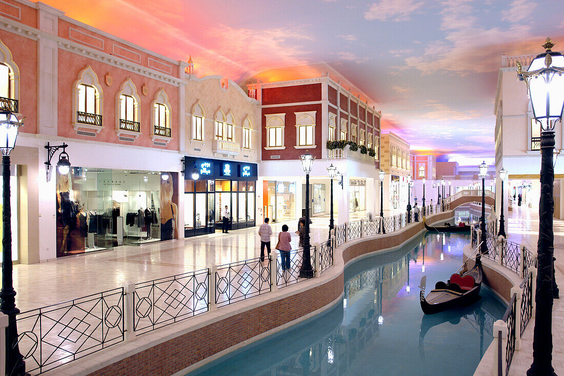 Villagio Shopping Mall, Doha, Qatar