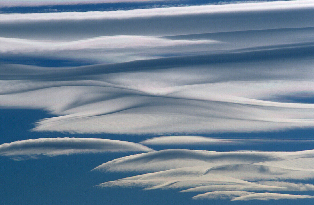 Föhnlinsen, Wolkenstimmung in den Bayerischen Alpen, Oberbayern, Bayern, Deutschland