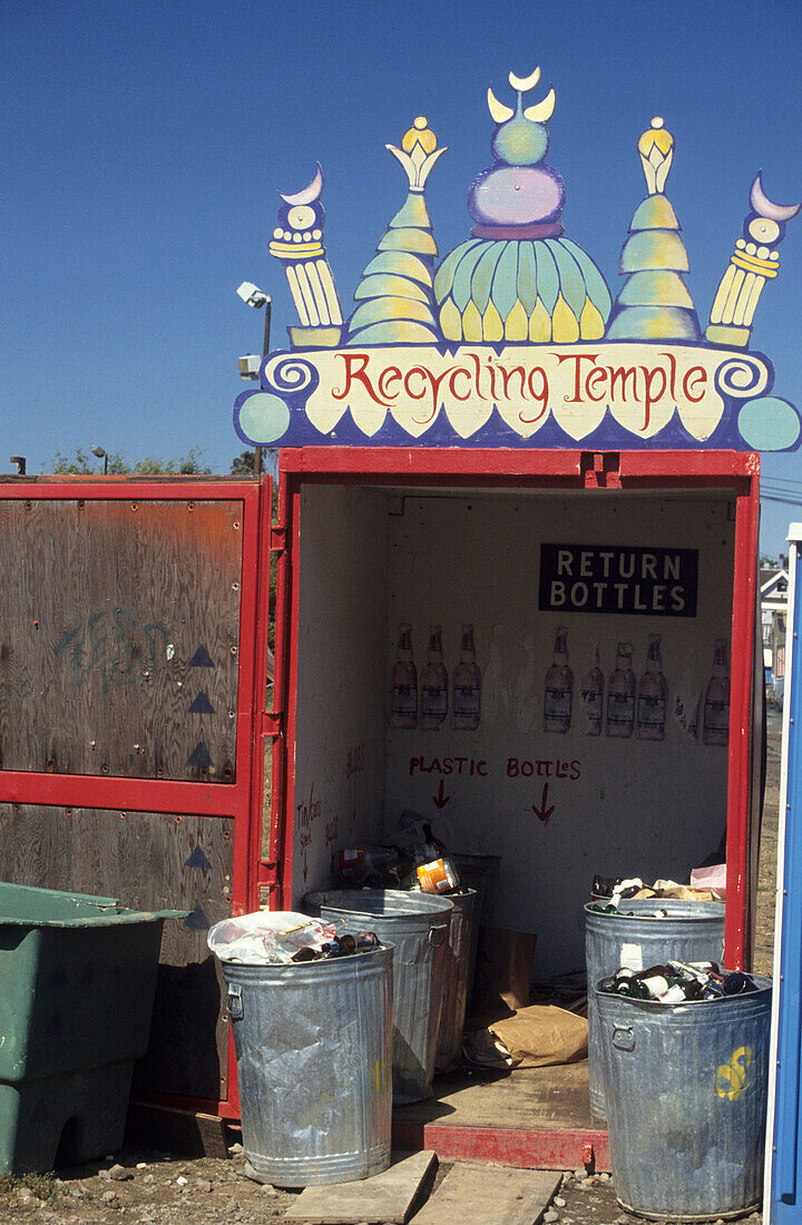 Recycling-Station in Sausalito, San Francisco, Californien, USA