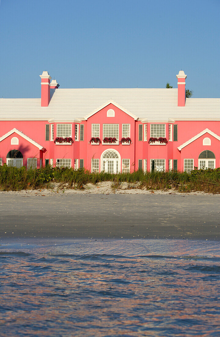 Beach home on Gulf Shore boulevard in Naples, Florida, USA