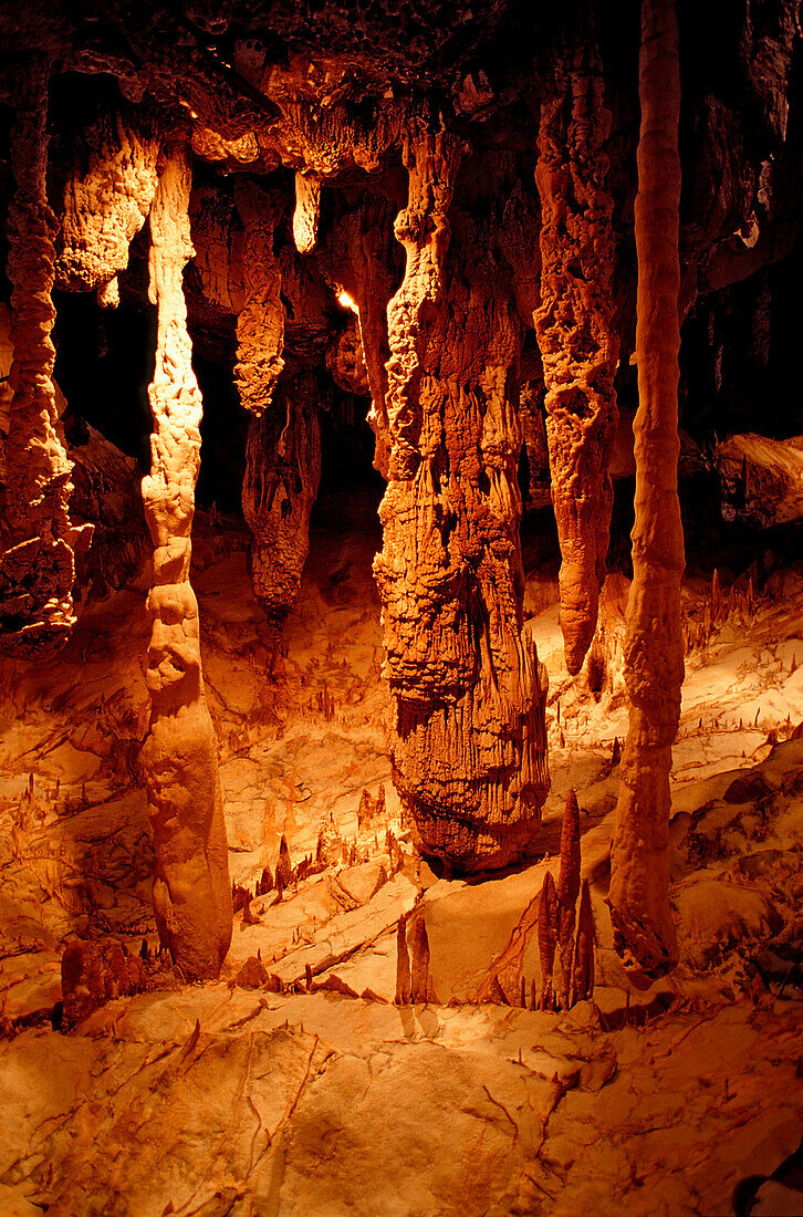 Stalactite caves, Window Cave, Malaysia, Borneo, Sarawak, Gunung Mulu NP