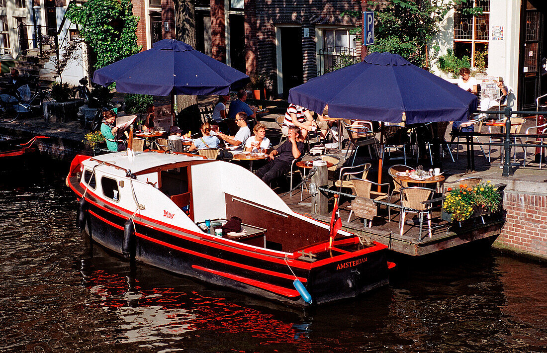 Open air cafe on Herengracht, The Netherlands, Holland, Amsterdam