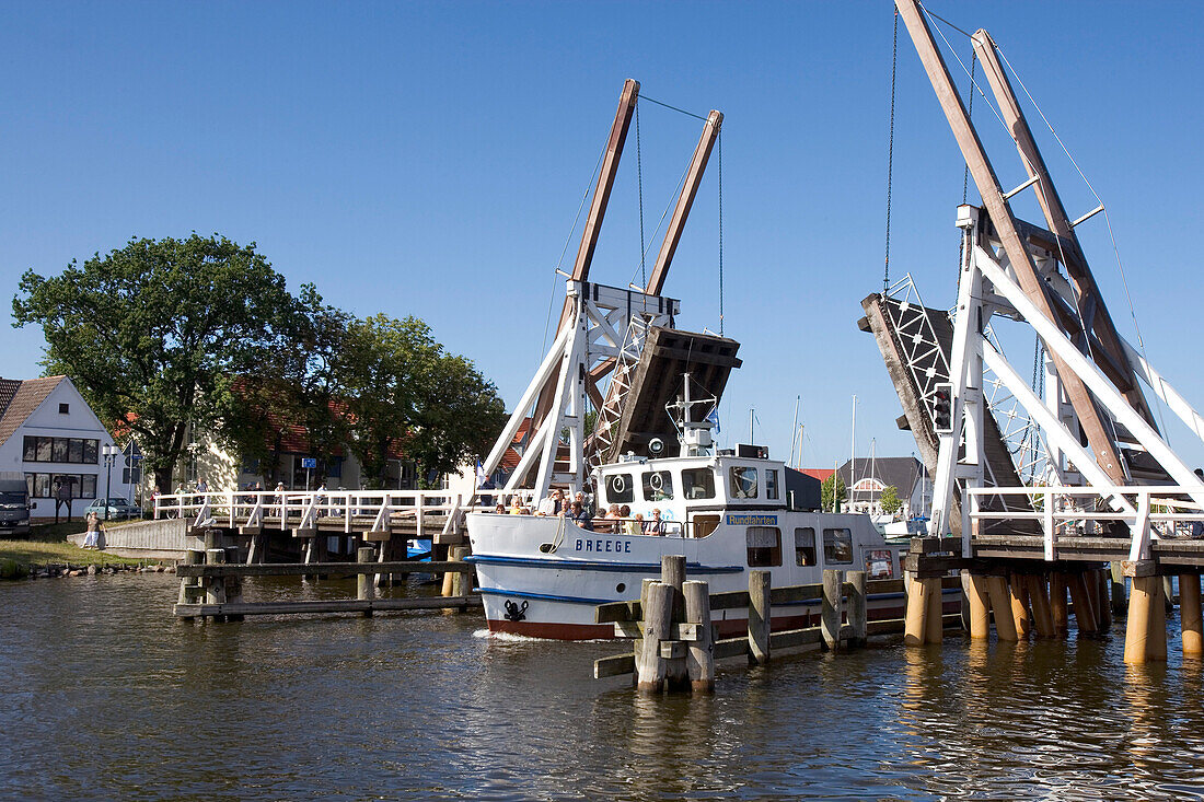 Holzklappbrücke, Greifswald-Wieck, Ostsee, Mecklenburg-Vorpommern, Deutschland