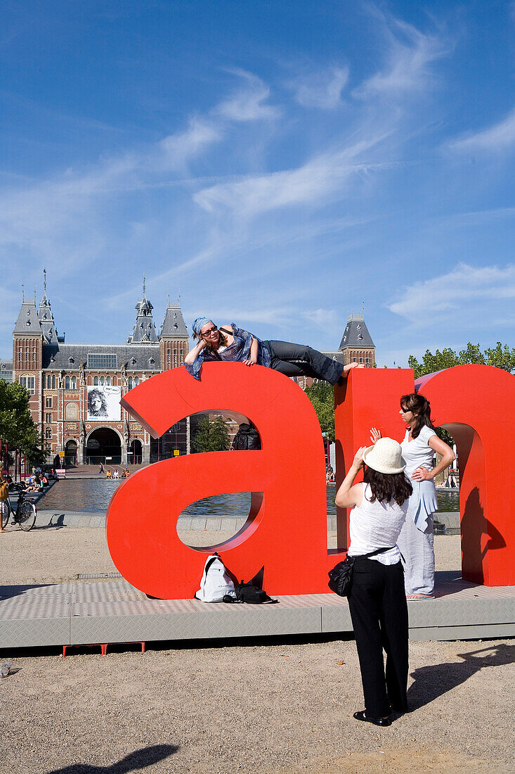 Museumplein, Rijksmuseum, Amsterdam, Niederlande