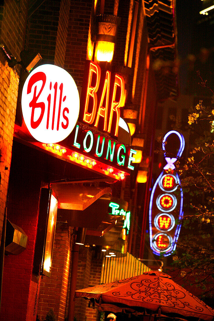 Kneipen und Nachtklubs in Boston, Massachusetts, USA