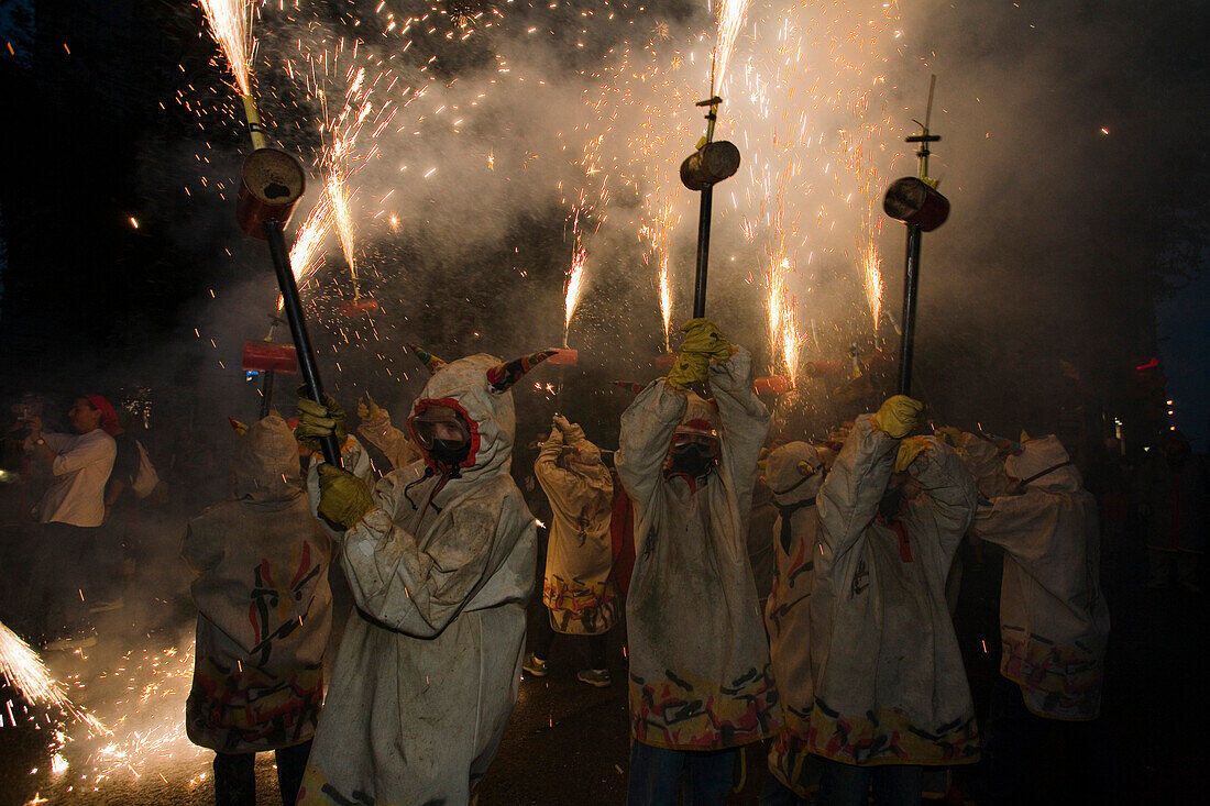 Correfoc, fireworks, Festa de la Merce, city festival, September, Barri Gotic, Ciutat Vella, Barcelona, Spain