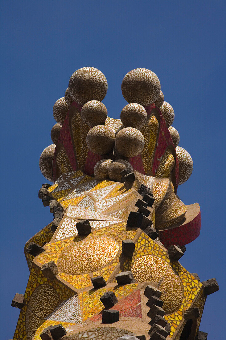 La Sagrada Familia, Antonio Gaudi, modernism, Eixample, Barcelona, Spain