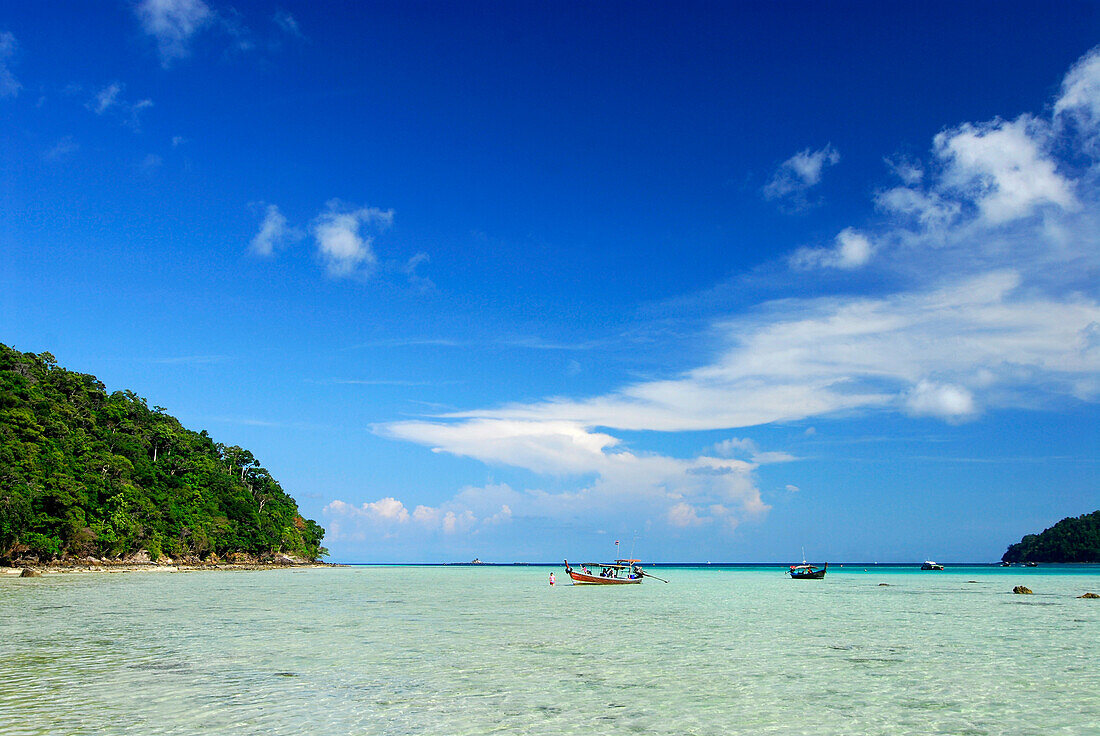 Boats in shallow water close to Surin Islands Marine National Park, headquarter, Ko Surin, Phang Nga, Thailand