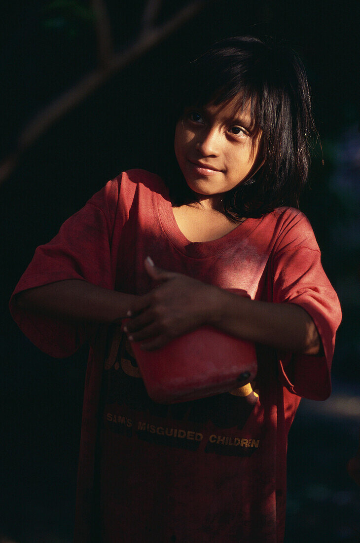 Local girl, Moyagalpa, Isla de Ometepe, Lake Nicaragua, Nicaragua, Central America