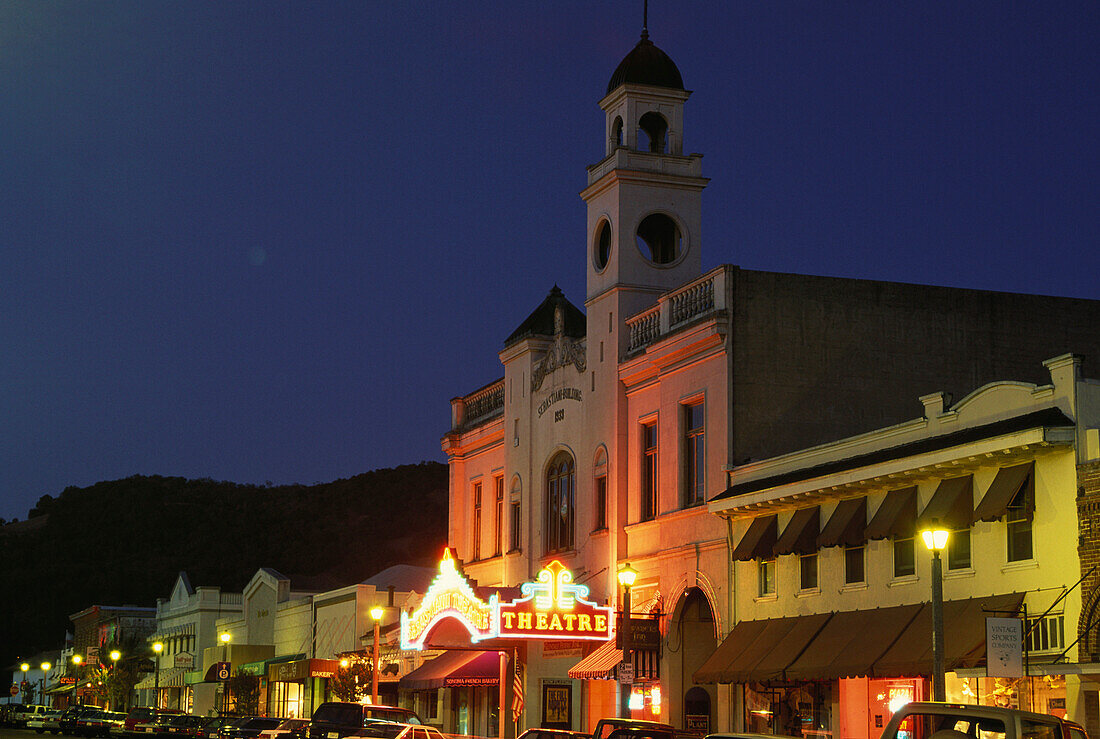 Sebastiani Theater, The Plaza, Sonoma Valley, California, USA