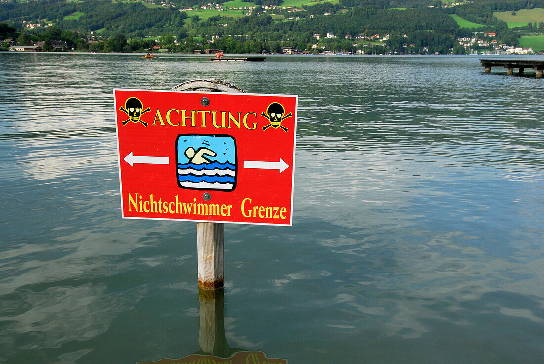 Warning sign for nonswimmers, lake Mondsee, Salzkammergut, Upper Austria, Austria