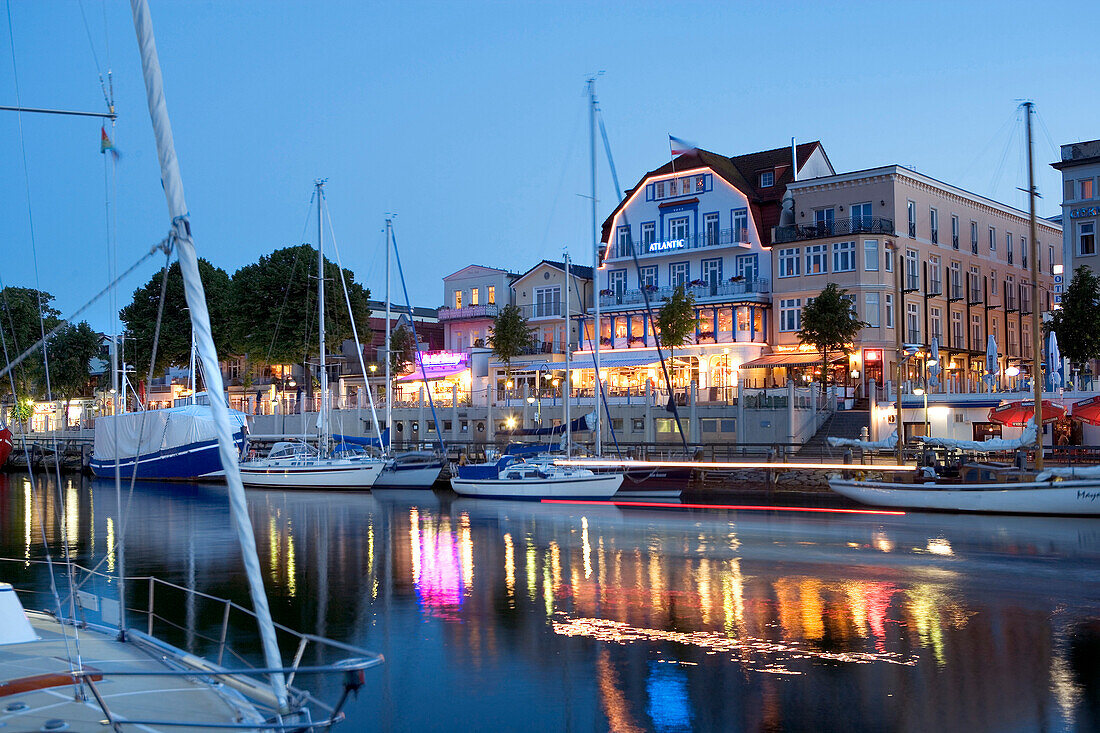 Harbour at night, Rostock-Warnemuende, Baltic Sea, Mecklenburg-Western Pomerania, Germany