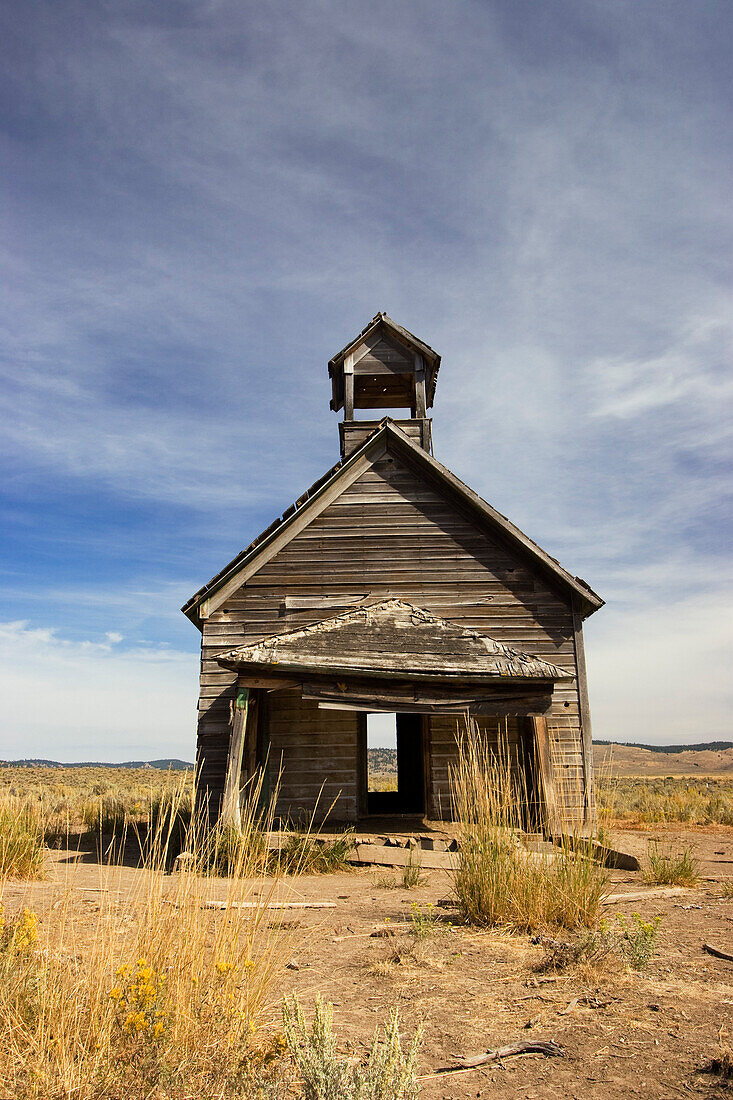 Old schoolhouse, Wildwest, Oregon, USA