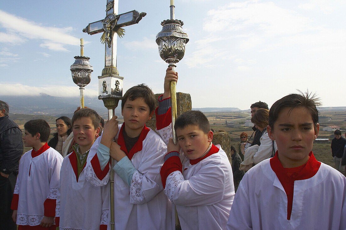Mass assistants at the Good Friday penitent procession, Passion Week, San Vicente de la Sonsierra, La Rioja, Spain