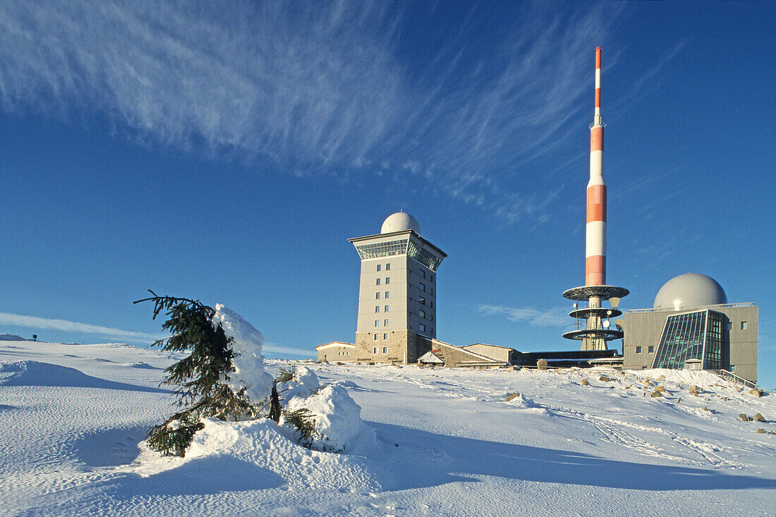 Snow covered Brocken summit, Schierke, Harz Mountains, Saxony-Anhalt, Germany