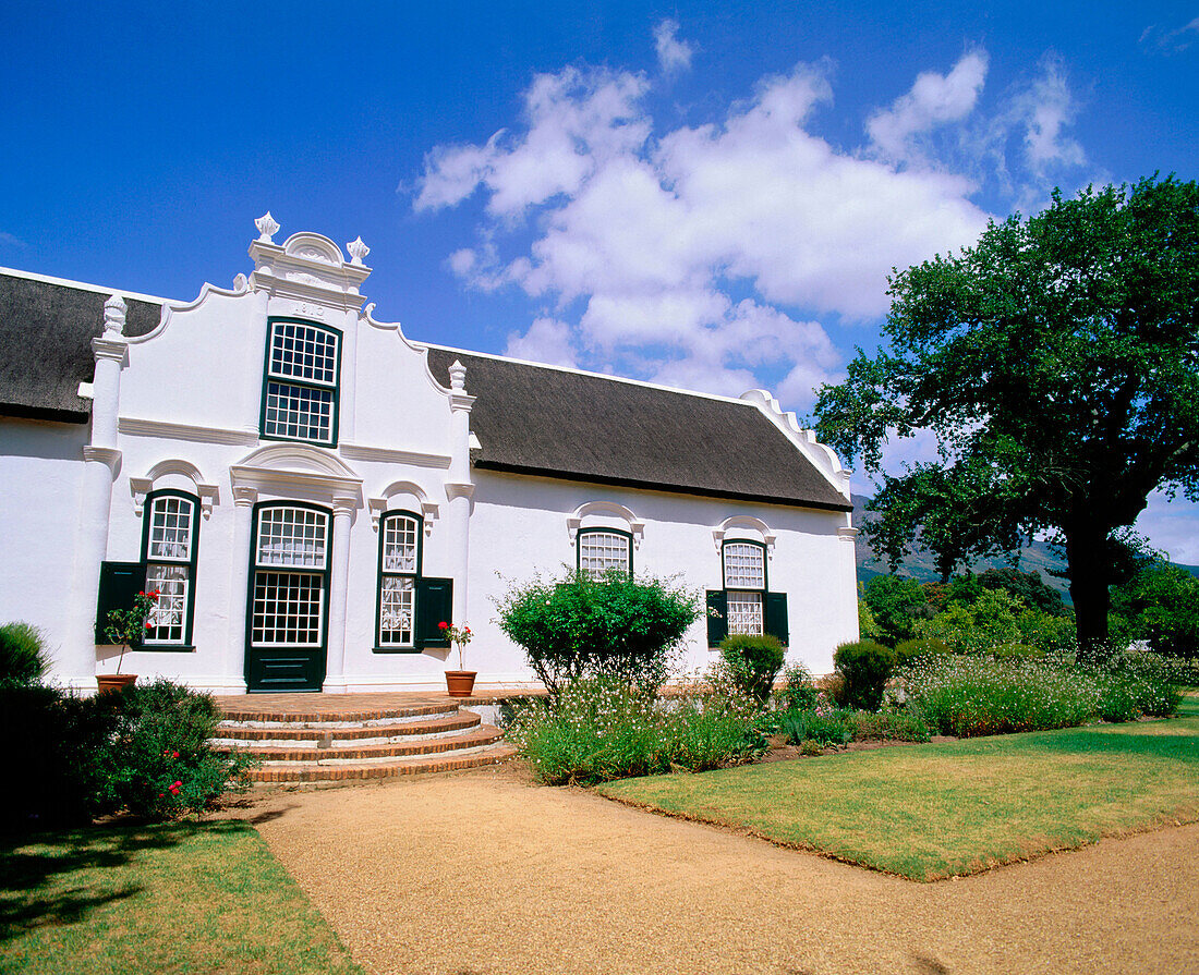 Dutch arquitecture in Franschhoek Valley. West Cape. South Africa